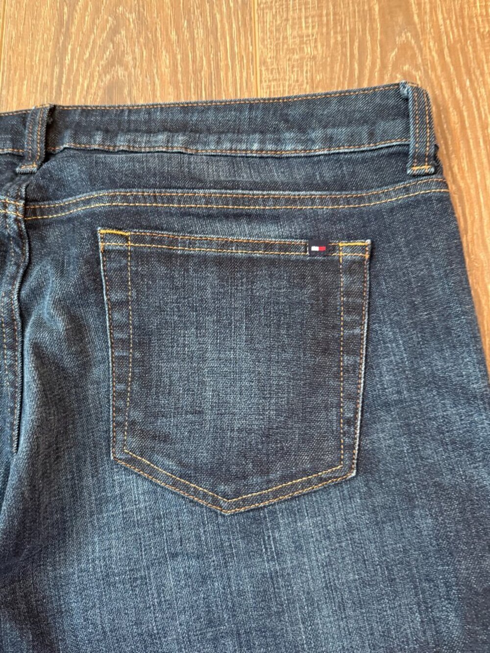Tommy Hilfiger Crop Jeans – Size 18 - Picture 8 of 14